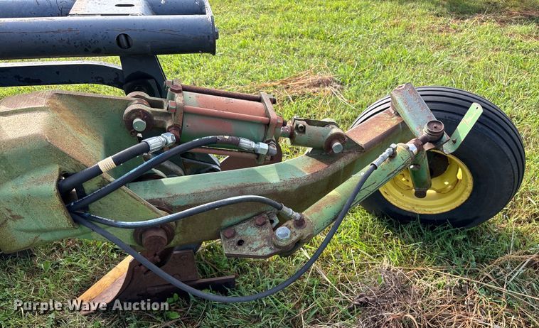 image for item EE7549 John Dree A2700 six bottom plow