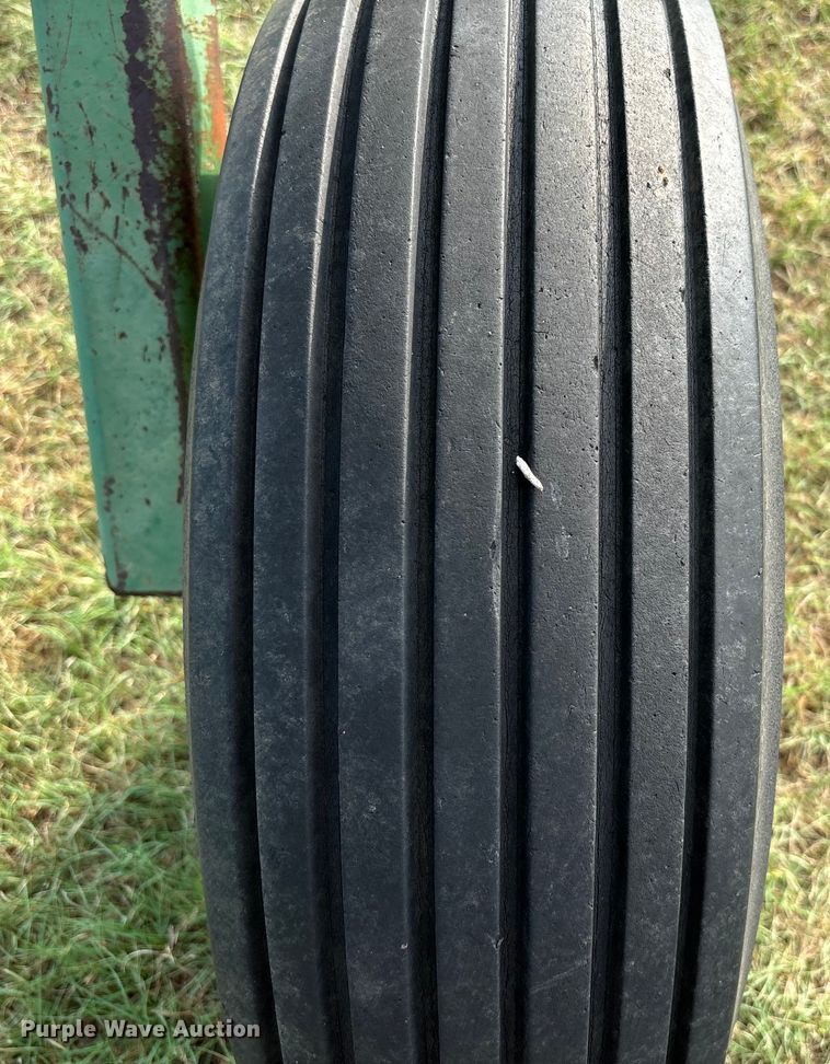 image for item EE7549 John Dree A2700 six bottom plow