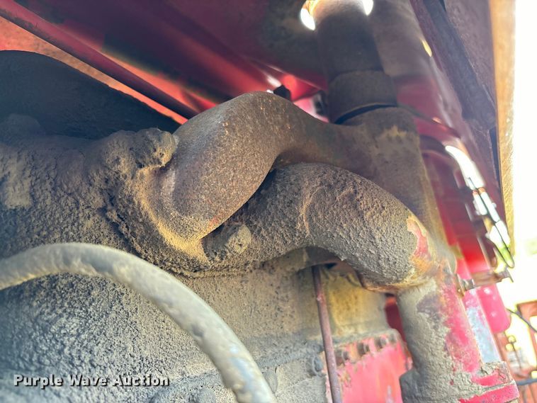 image for item EE7550 1952 International Harvester Farmall M tractor