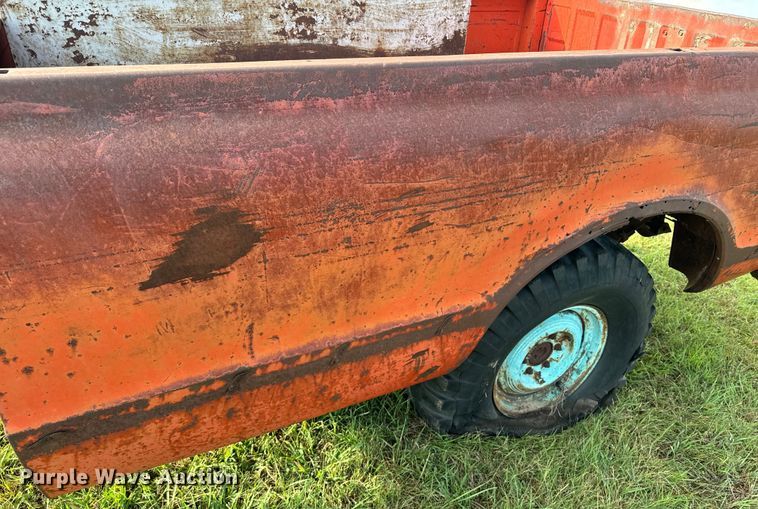 image for item EE7551 Shop built utility trailer