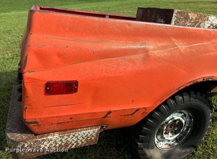 image for item EE7551 Shop built utility trailer