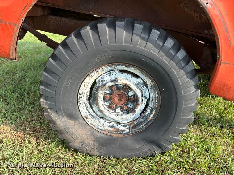 image for item EE7551 Shop built utility trailer