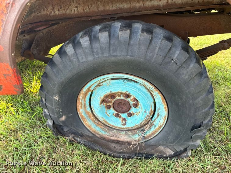 image for item EE7551 Shop built utility trailer