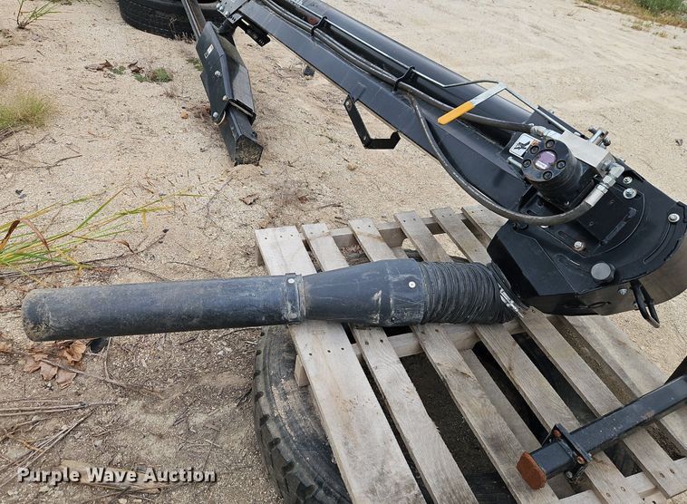 image for item EI8298 Unverferth auger