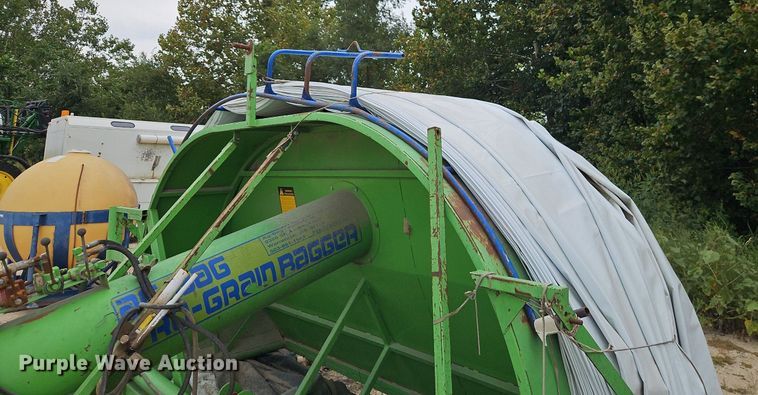 image for item EI8302 Ag-Bag  Pro-Grain bagger