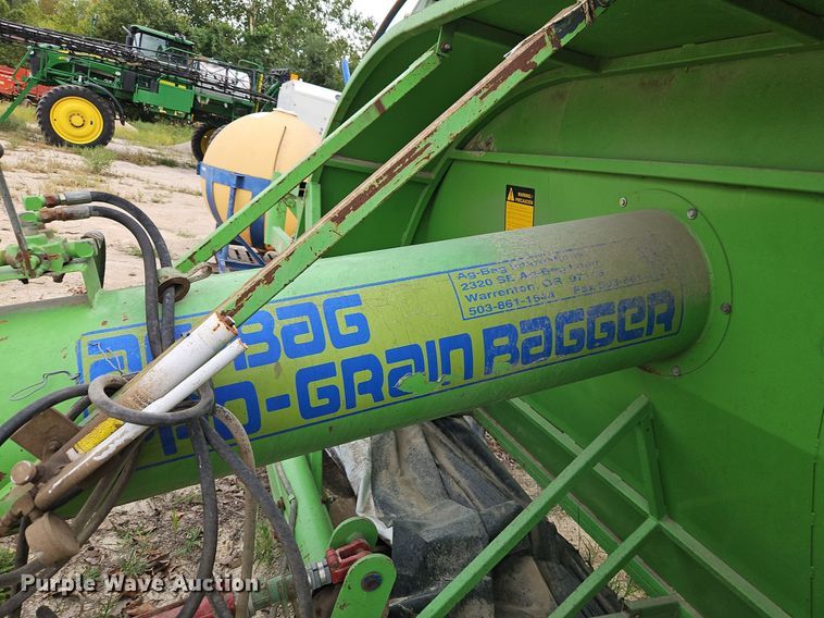 image for item EI8302 Ag-Bag  Pro-Grain bagger