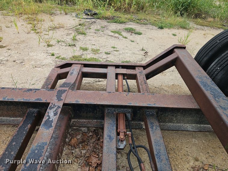 image for item EI8307 Hazelton Trailers combine trailer