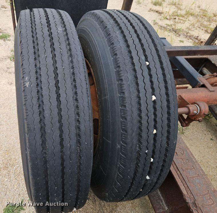 image for item EI8307 Hazelton Trailers combine trailer