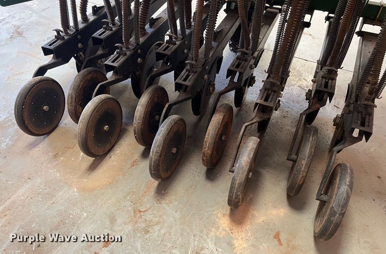 image for item EJ2949 Great Plains 3P600 grain drill