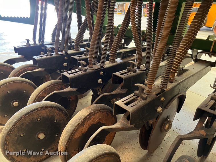 image for item EJ2949 Great Plains 3P600 grain drill
