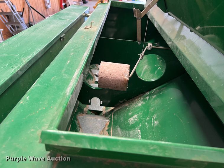 image for item EJ2949 Great Plains 3P600 grain drill