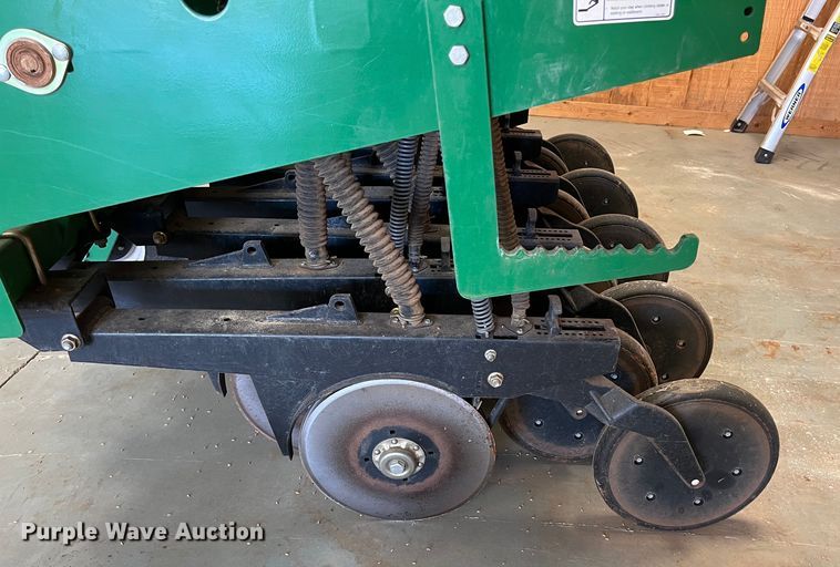 image for item EJ2949 Great Plains 3P600 grain drill