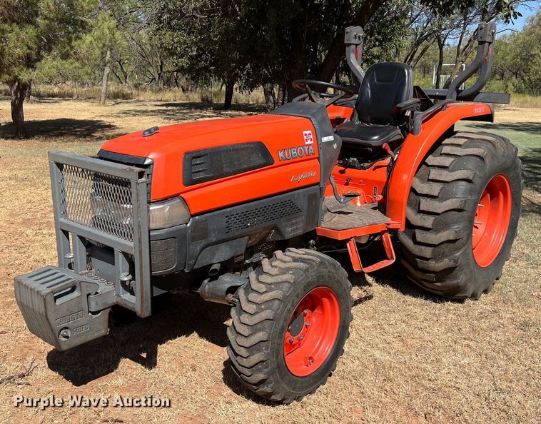 image for item EJ2951 Kubota L4630D MFWD tractor