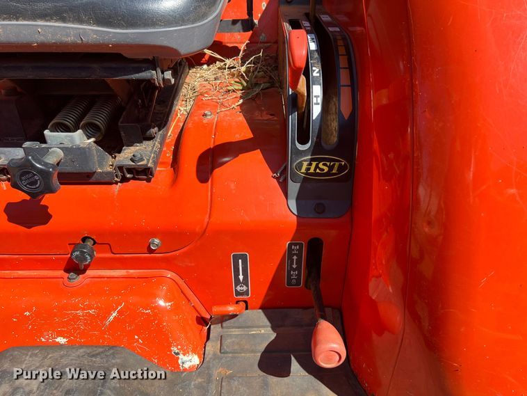 image for item EJ2951 Kubota L4630D MFWD tractor