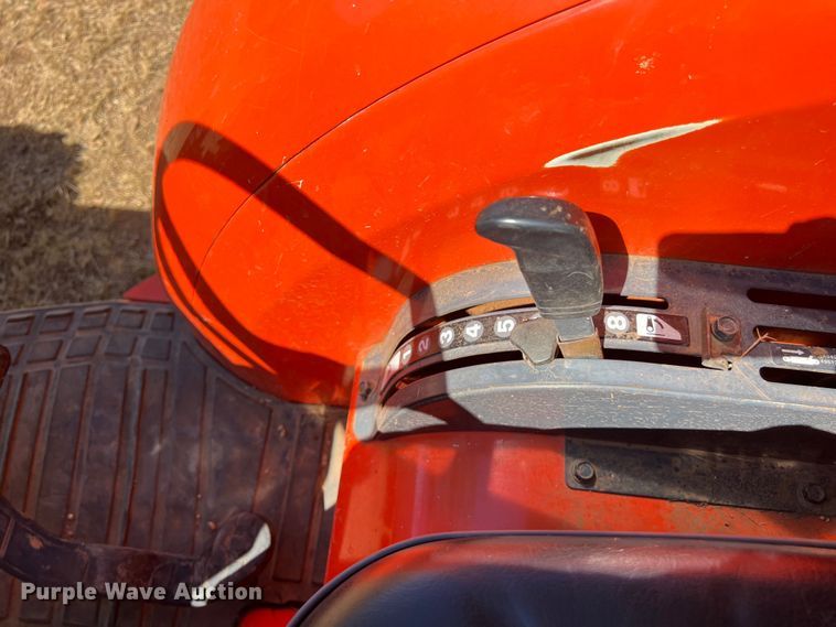 image for item EJ2951 Kubota L4630D MFWD tractor