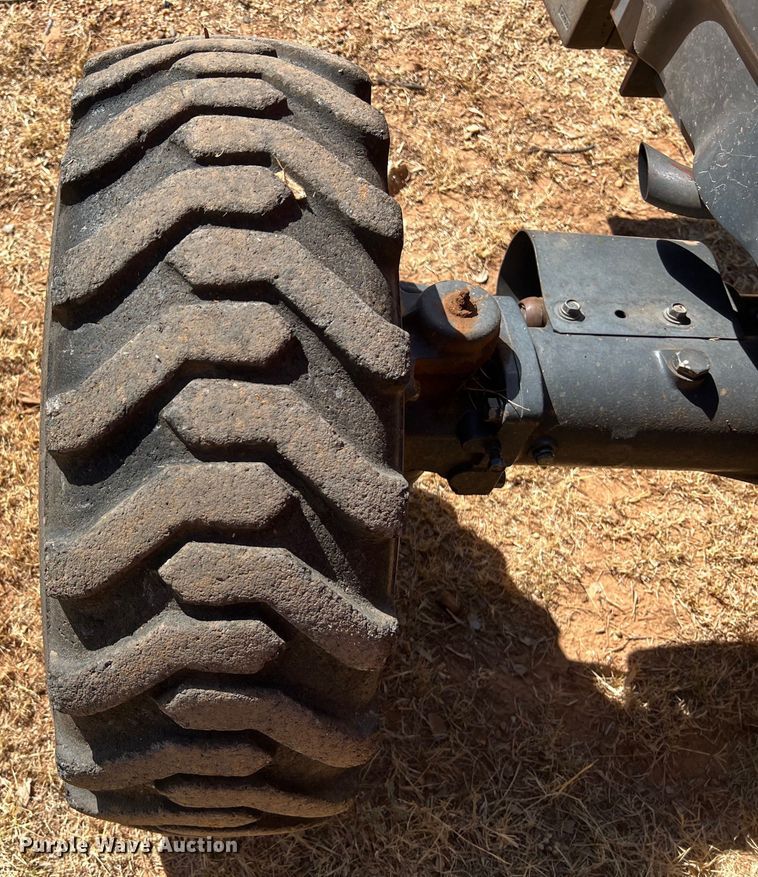 image for item EJ2951 Kubota L4630D MFWD tractor