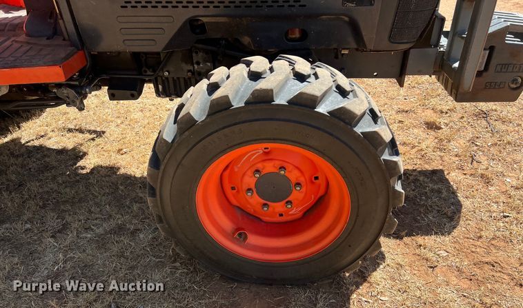 image for item EJ2951 Kubota L4630D MFWD tractor