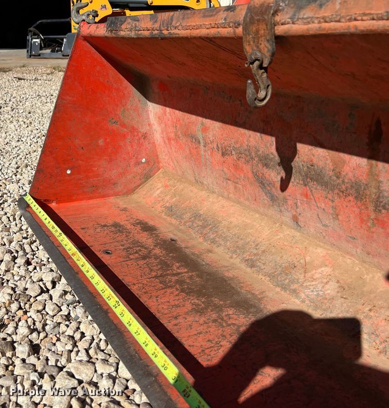 image for item EJ2952 Kubota B7800HSD MFWD tractor