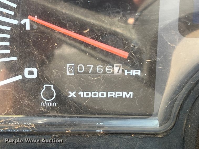 image for item EJ2952 Kubota B7800HSD MFWD tractor