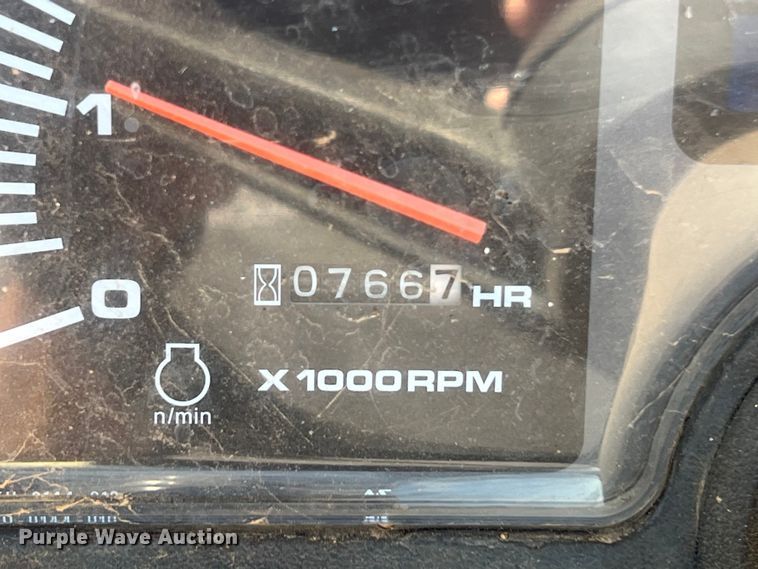 image for item EJ2952 Kubota B7800HSD MFWD tractor