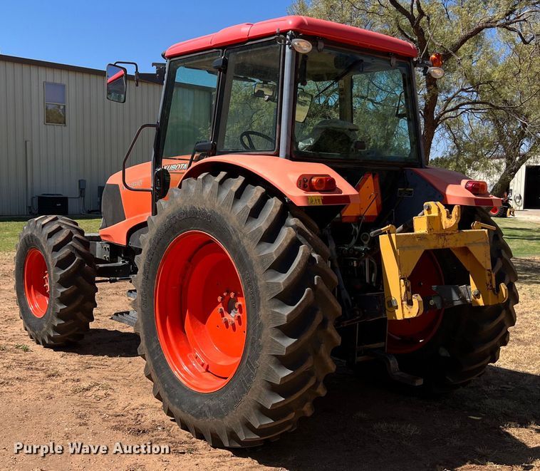 image for item EJ2955 Kubota  M135X MFWD tractor