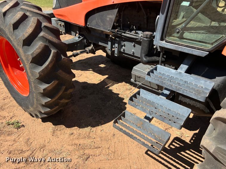 image for item EJ2955 Kubota  M135X MFWD tractor