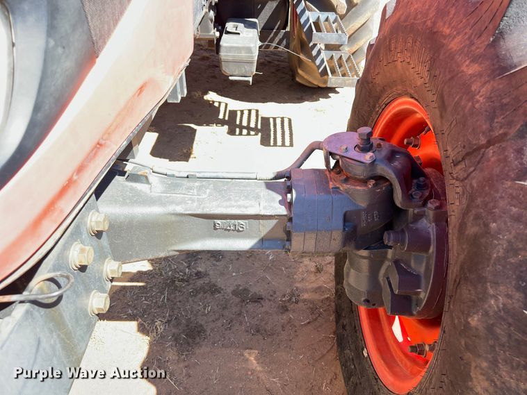 image for item EJ2955 Kubota  M135X MFWD tractor