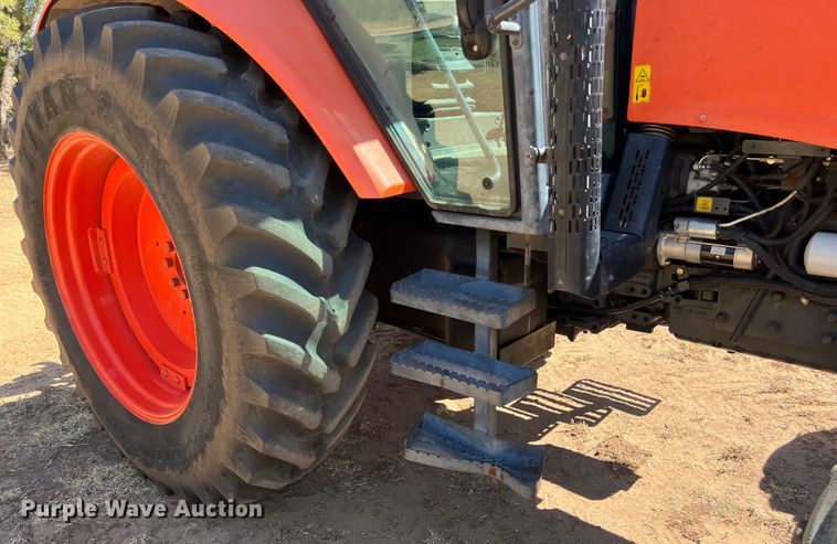 image for item EJ2955 Kubota  M135X MFWD tractor