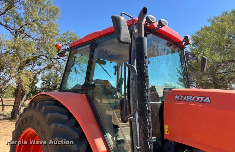 image for item EJ2955 Kubota  M135X MFWD tractor