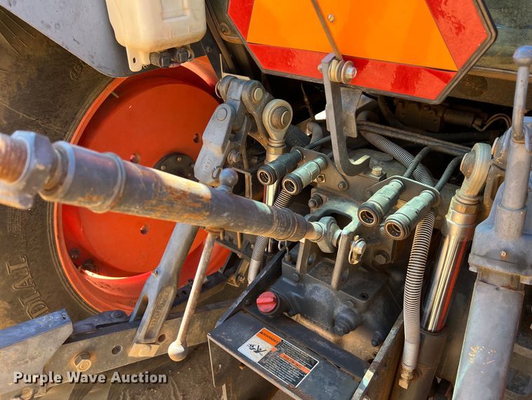 image for item EJ2955 Kubota  M135X MFWD tractor