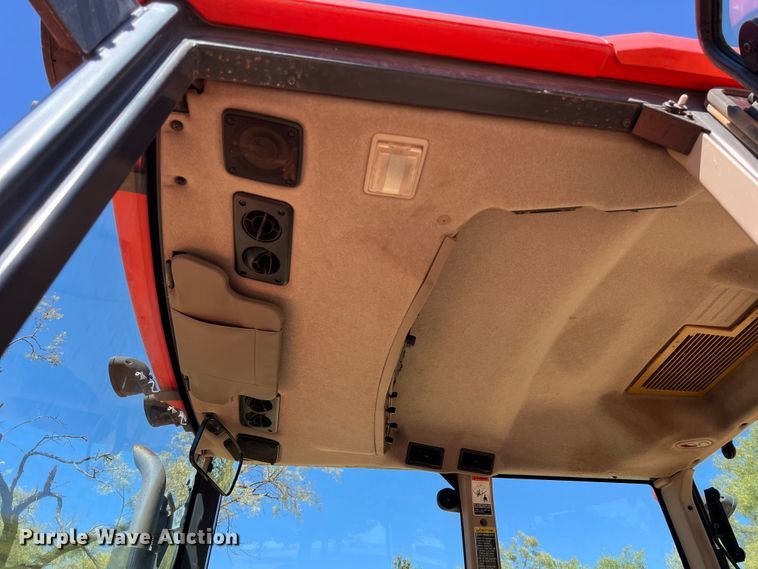 image for item EJ2955 Kubota  M135X MFWD tractor