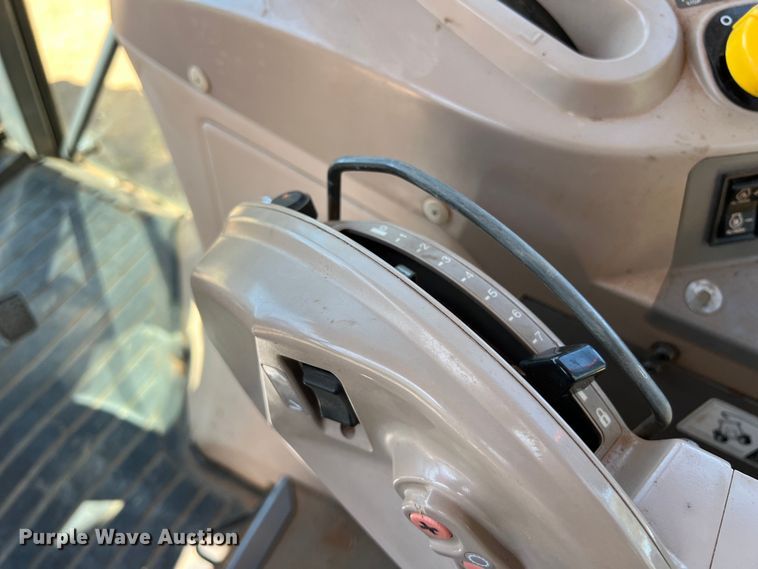 image for item EJ2955 Kubota  M135X MFWD tractor