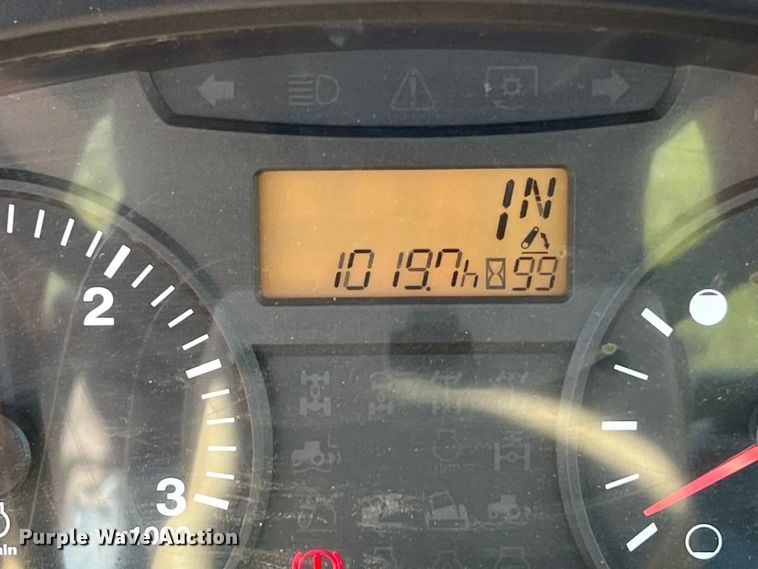 image for item EJ2955 Kubota  M135X MFWD tractor