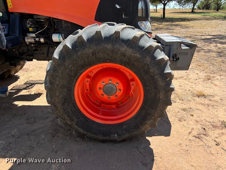 image for item EJ2955 Kubota  M135X MFWD tractor