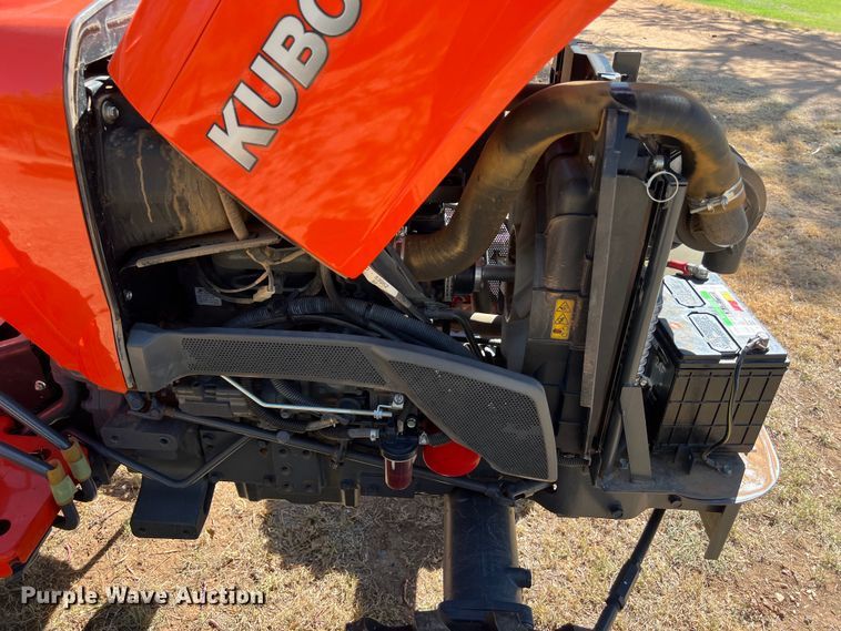 image for item EJ2956 Kubota L2501D MFWD tractor