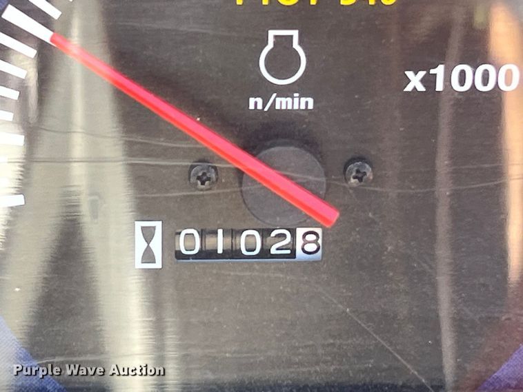 image for item EJ2956 Kubota L2501D MFWD tractor