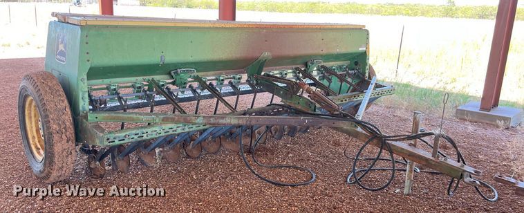 image for item EJ2962 John Deere  8300 grain drill