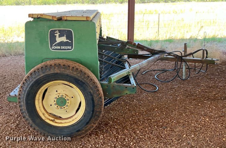 image for item EJ2962 John Deere  8300 grain drill