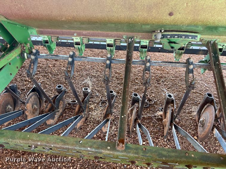 image for item EJ2962 John Deere  8300 grain drill