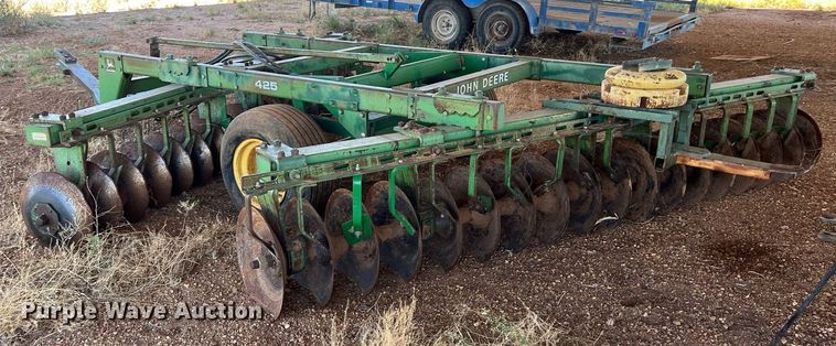 image for item EJ2963 John Deere 425 off-set disk