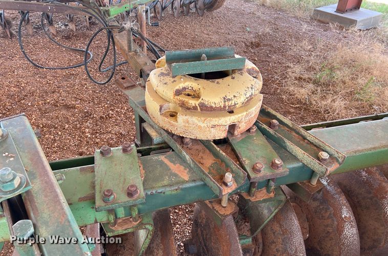 image for item EJ2963 John Deere 425 off-set disk