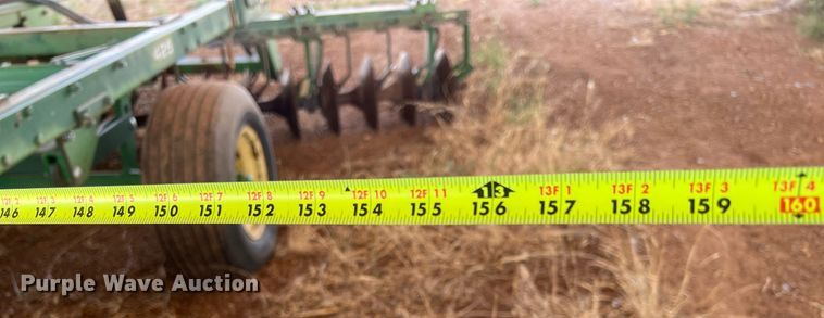 image for item EJ2963 John Deere 425 off-set disk