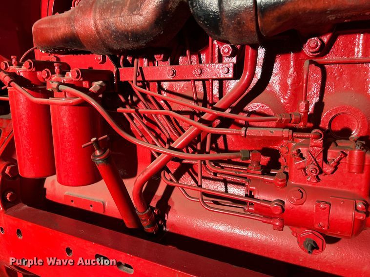 image for item EJ2968 1968 International Harvester Farmall 1256 tractor