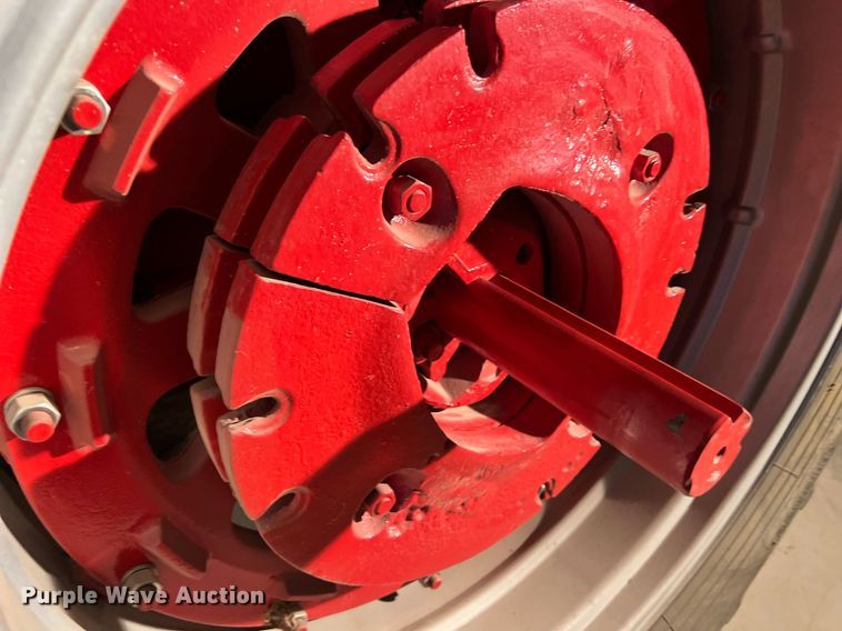 image for item EJ2968 1968 International Harvester Farmall 1256 tractor