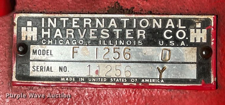 image for item EJ2968 1968 International Harvester Farmall 1256 tractor