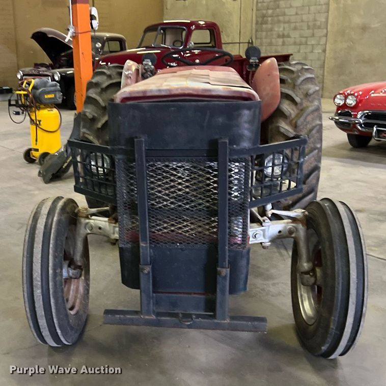 image for item EJ2970 Massey Ferguson 135 tractor