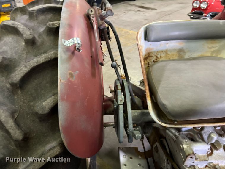 image for item EJ2970 Massey Ferguson 135 tractor