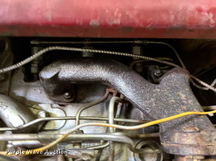 image for item EJ2970 Massey Ferguson 135 tractor