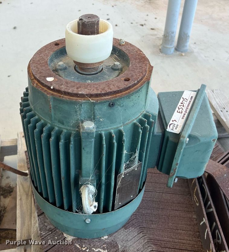 image for item EJ2975 (40) electric motors 