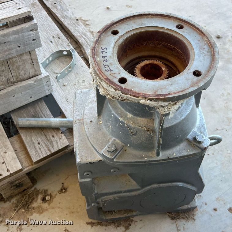 image for item EJ2975 (40) electric motors 